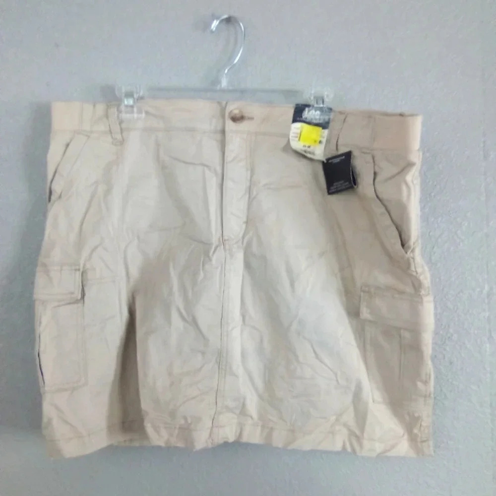 Lee skirt size 20 ( Bag G )